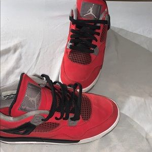 Jordan retro toro bravo
